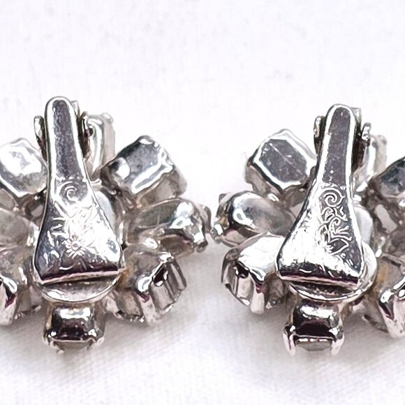 Vintage 1940s Hollywood  Glam Rhinestone Clip On Earrings Patent 1967965 - Picture 7 of 11